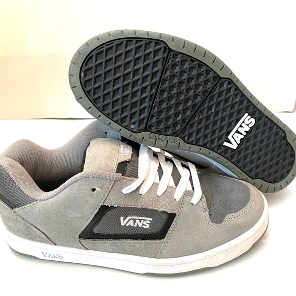85 Vans Docket Gray Skate Sneaker Suede 